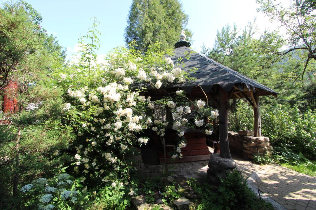 Котедж "Явірник" Tatariv Exterior photo