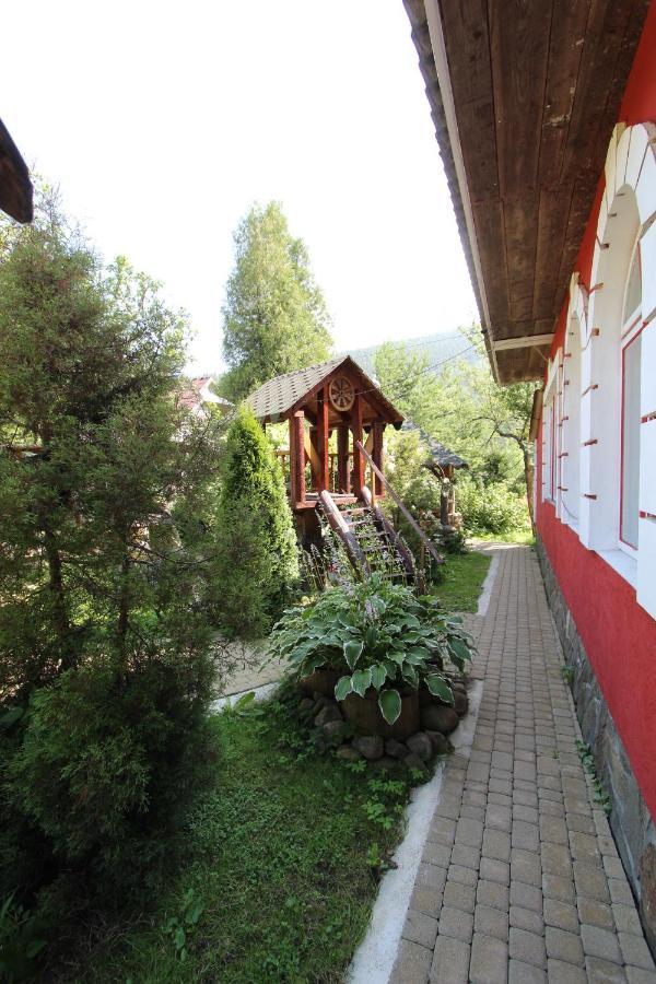 Котедж "Явірник" Tatariv Exterior photo